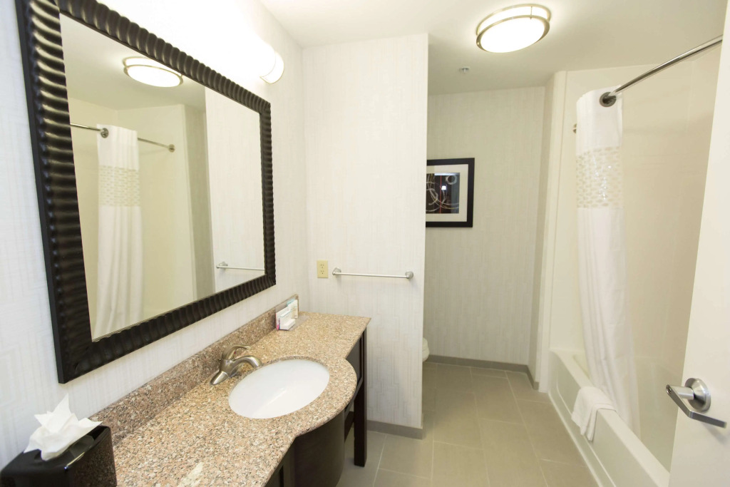 Hampton Inn & Suites Oklahoma City Airport