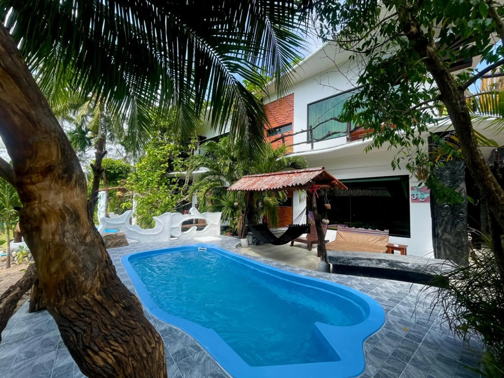 AC 2 Resort