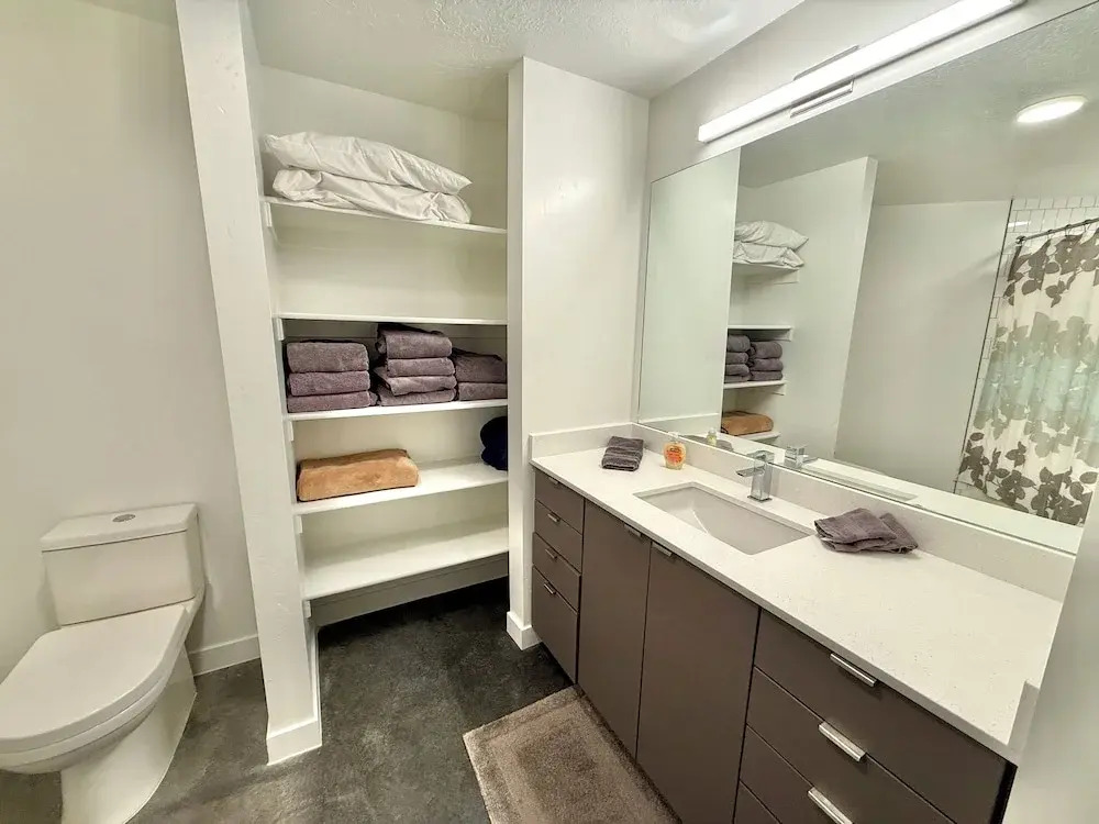 Brand New Condo with LOTS of Amenities