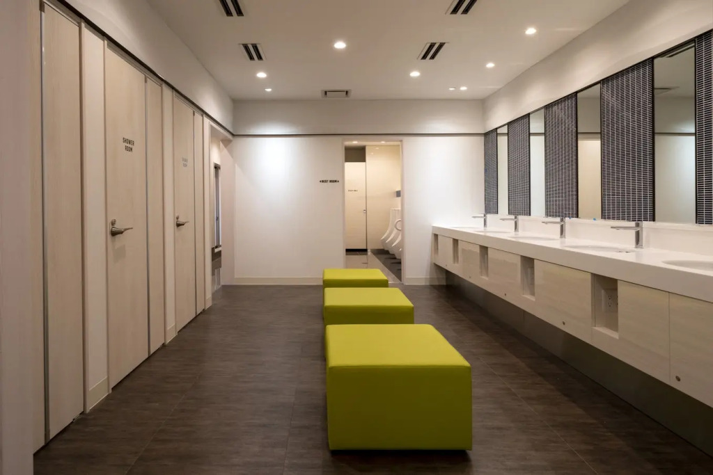 Capsule Hotel J Garden Shin-Osaka