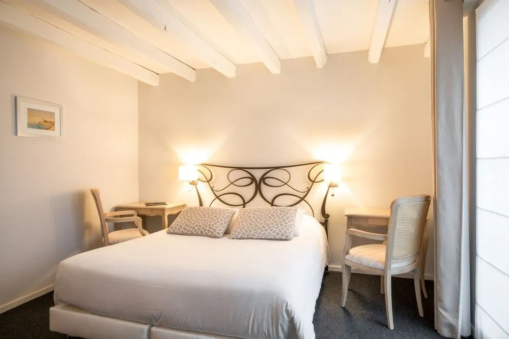 Hôtel Briketenia