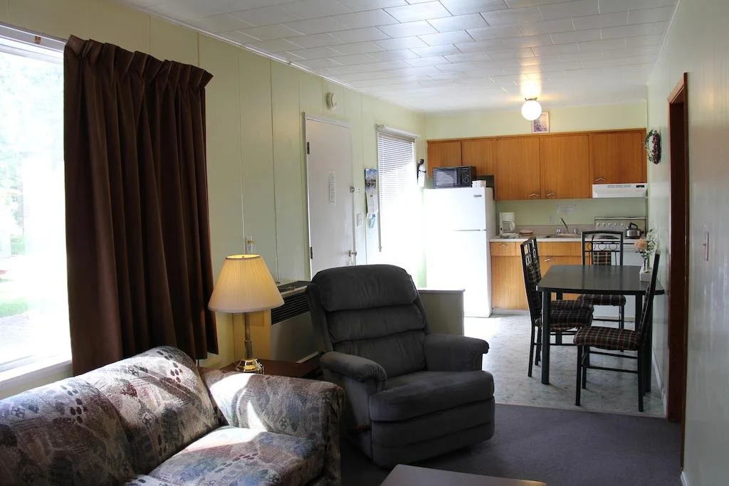 Pine Bluff Motel