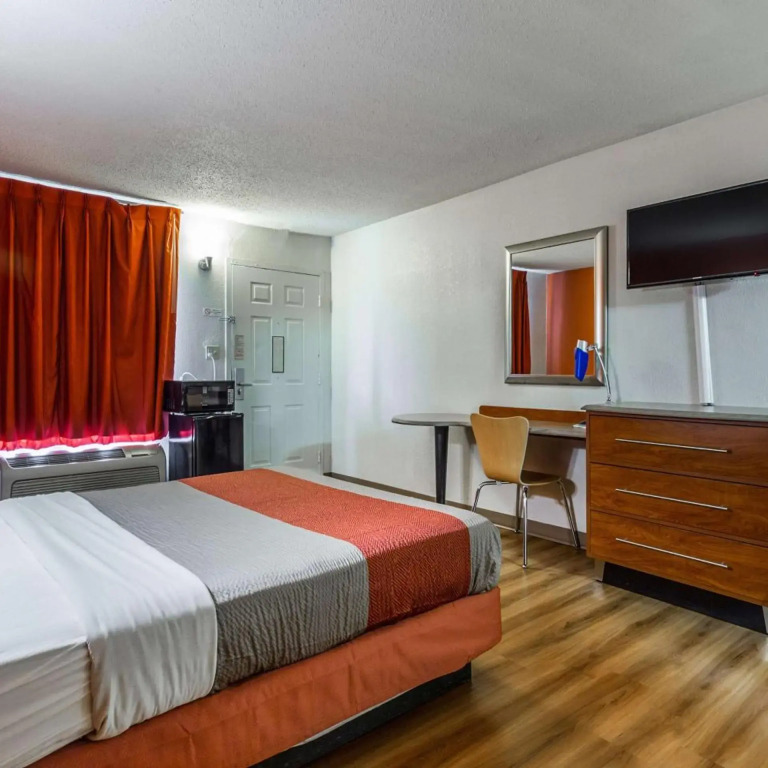 Motel 6-Mount Vernon, IL