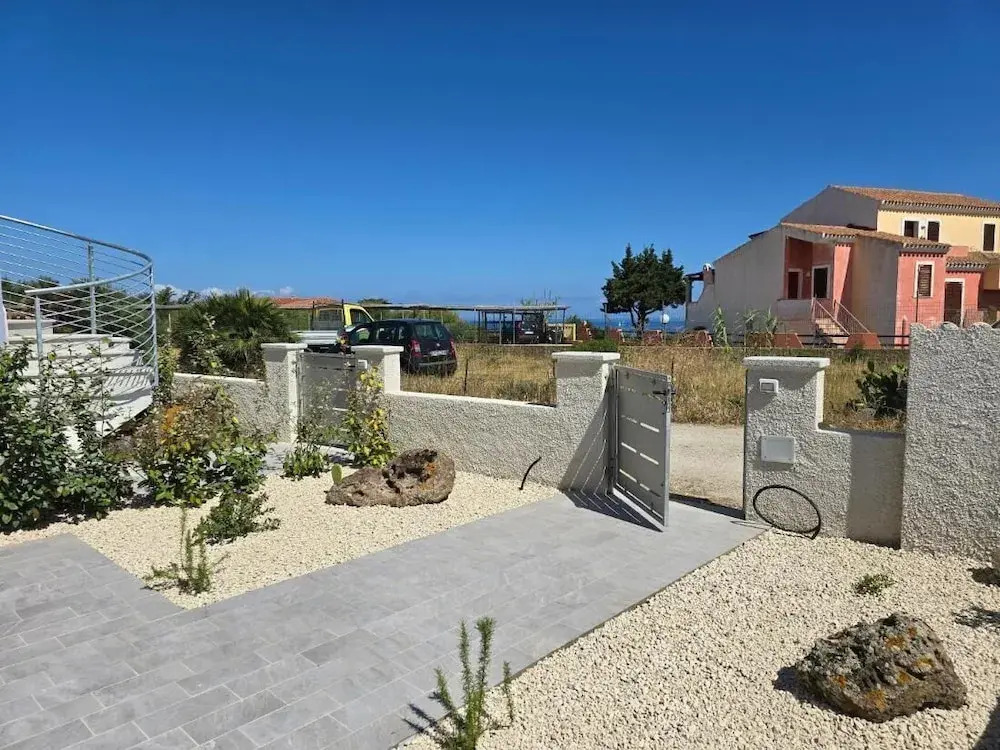 Home Geranio With Private Garden