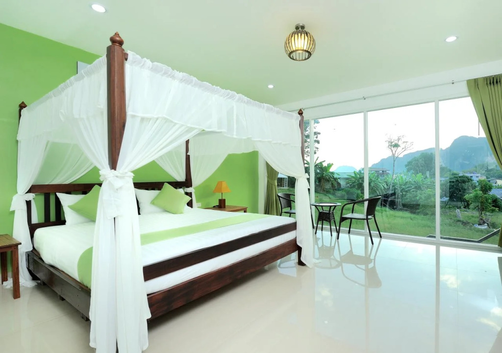 Phi Phi Chang Grand Resort