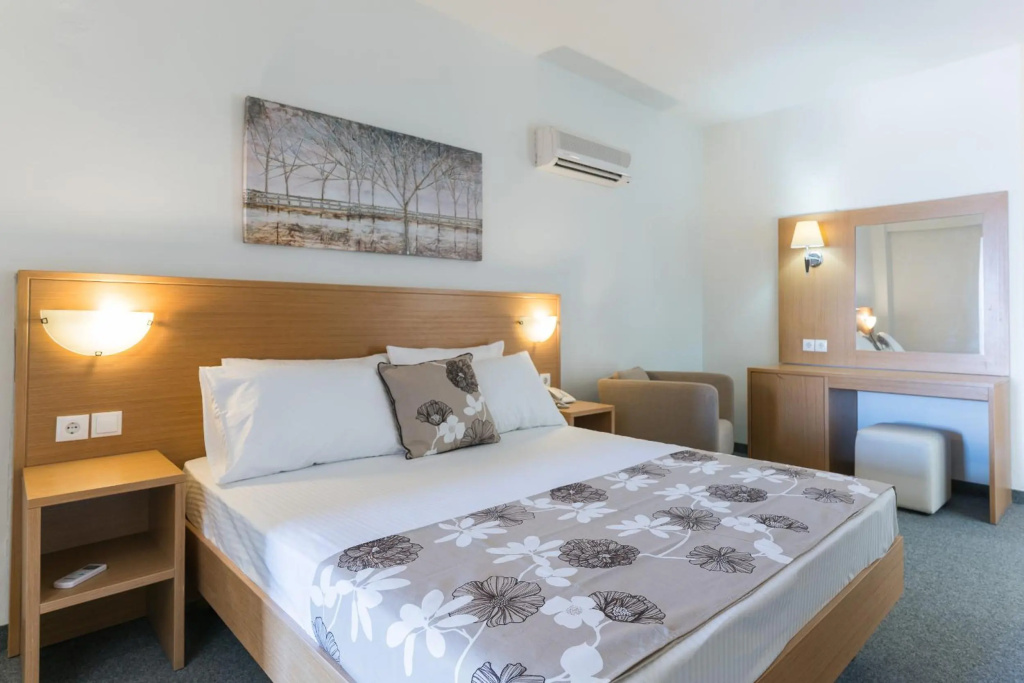 City Center Hotel