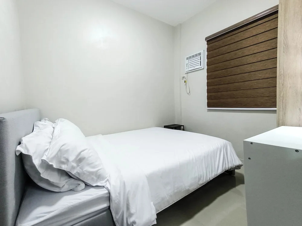 Manzil Anilao Cosy 2 Bedroom Apartment U2