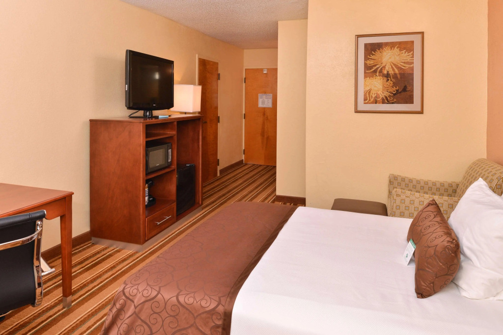 Best Western Plus Richmond