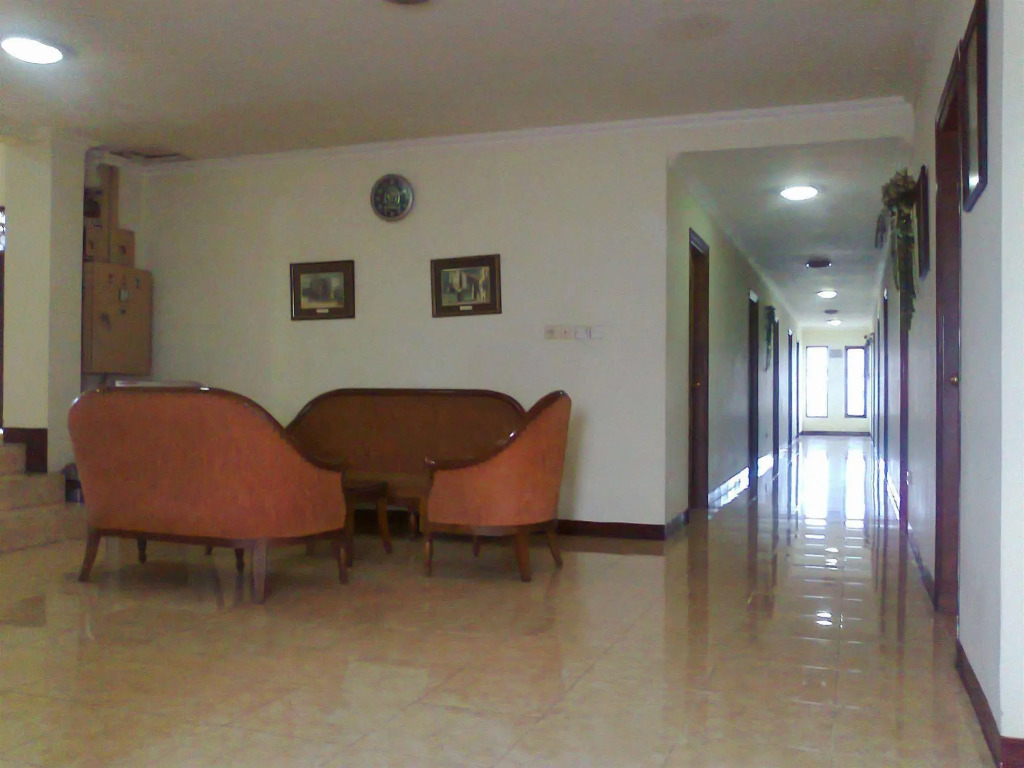 OYO Life 90380 Andalus Hotel Syariah
