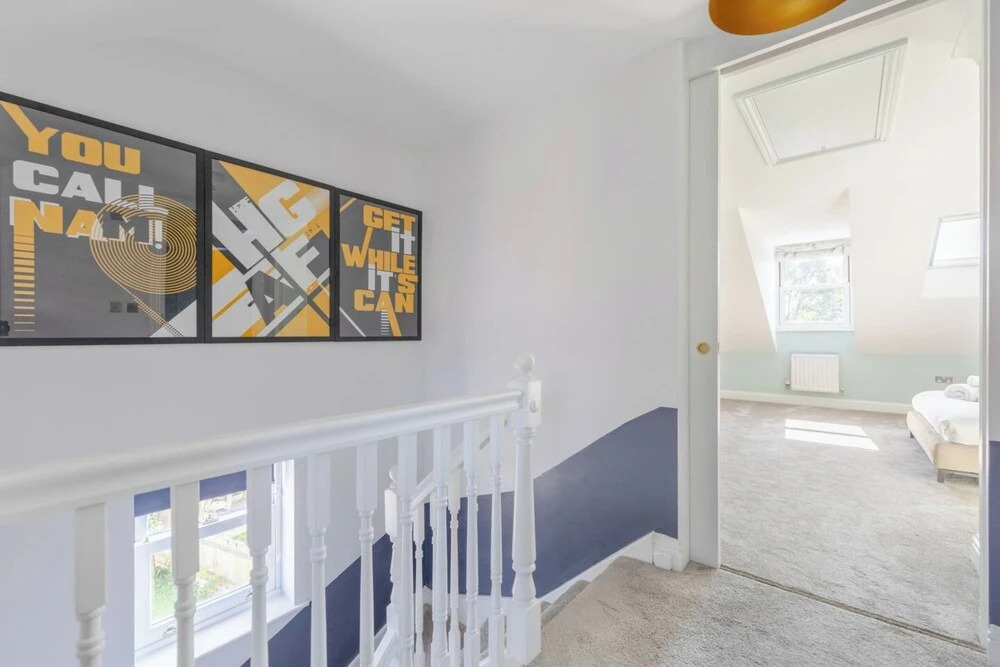 Beautiful & Modern 3BD House- Kennington!