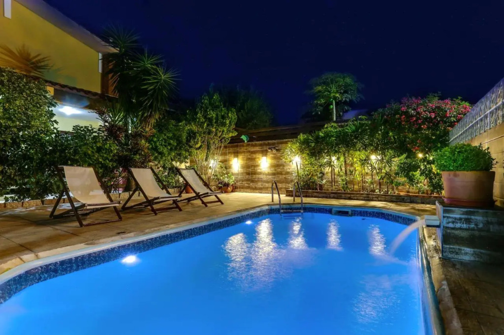 Lemuria Apart Hotel