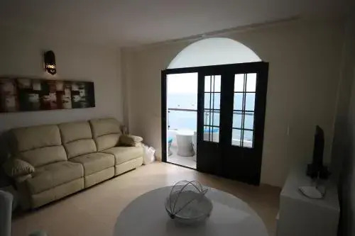 Apartments La Caleta Sunrises