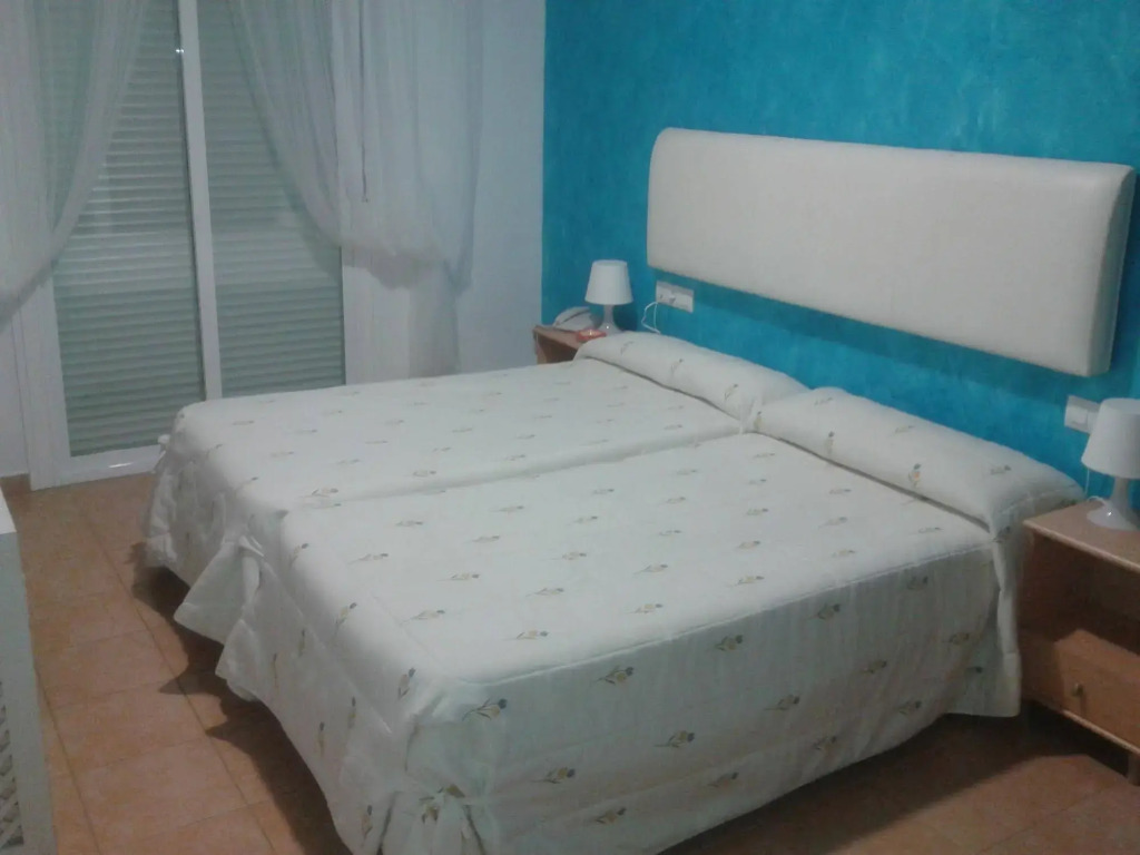Hostal Alhaja Playa