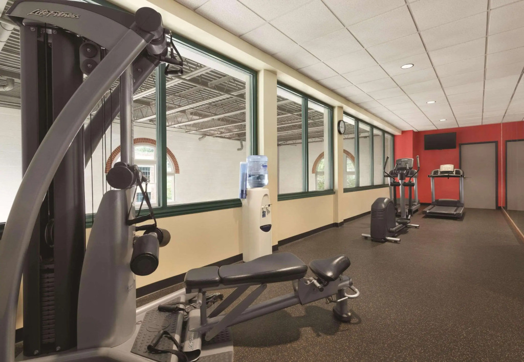 Country Inn & Suites by Radisson, St Charles Historic District