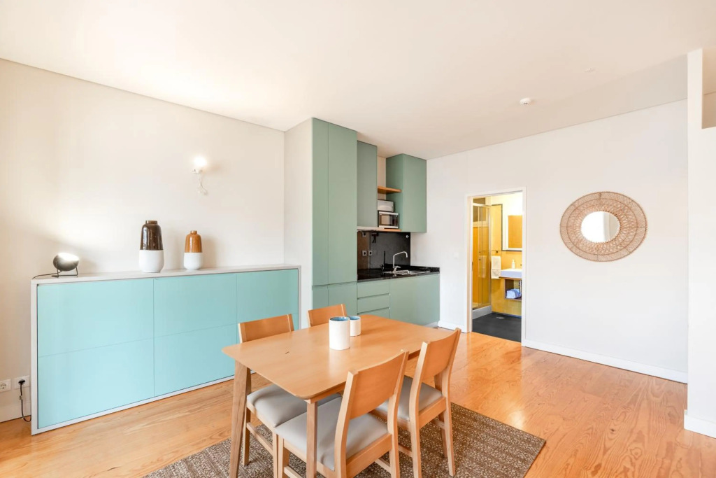 VIVA Three Magi Residence