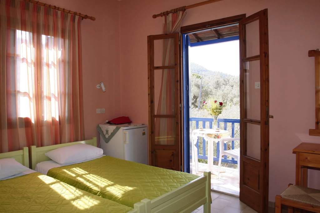 Christinis Guest Rooms