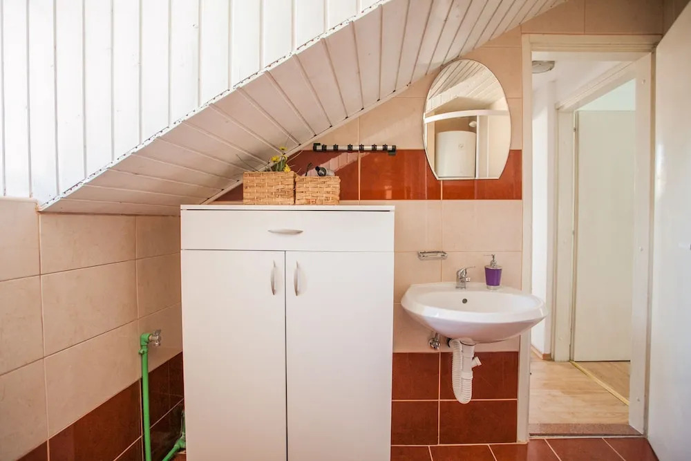 Top floor apartment