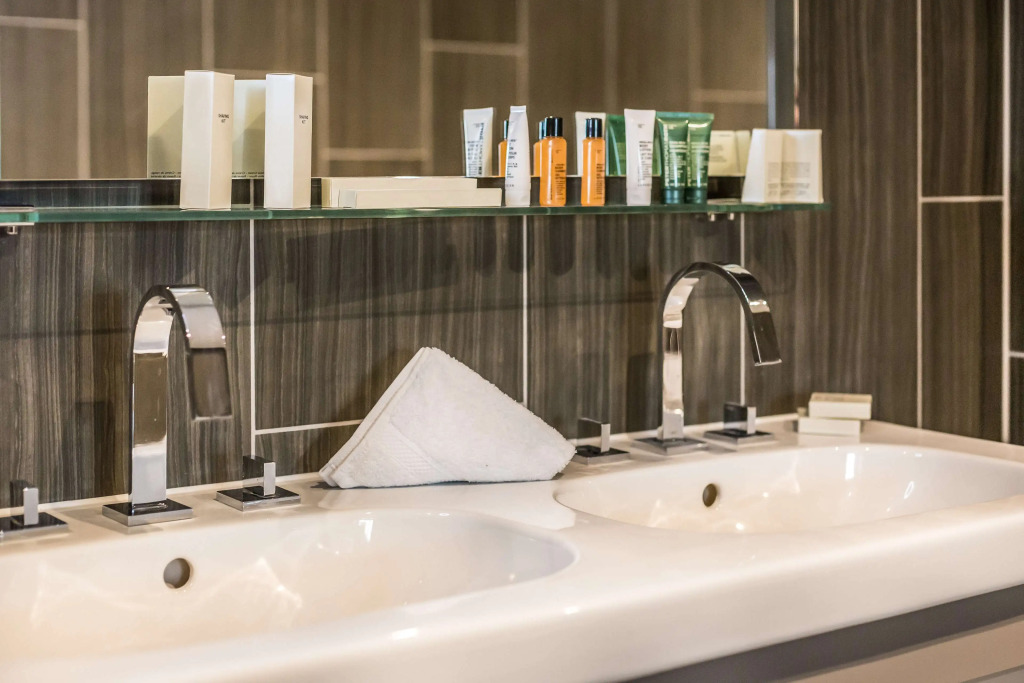 Courthouse Hotel London