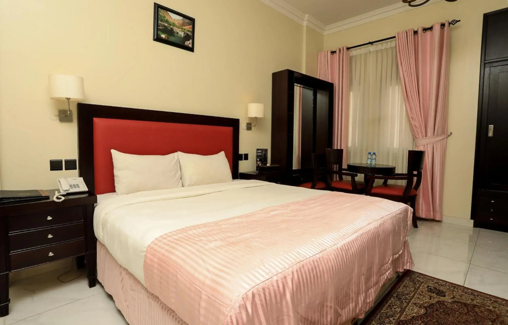 Remas Hotel Suites - Al Khoudh, Seeb, Muscat