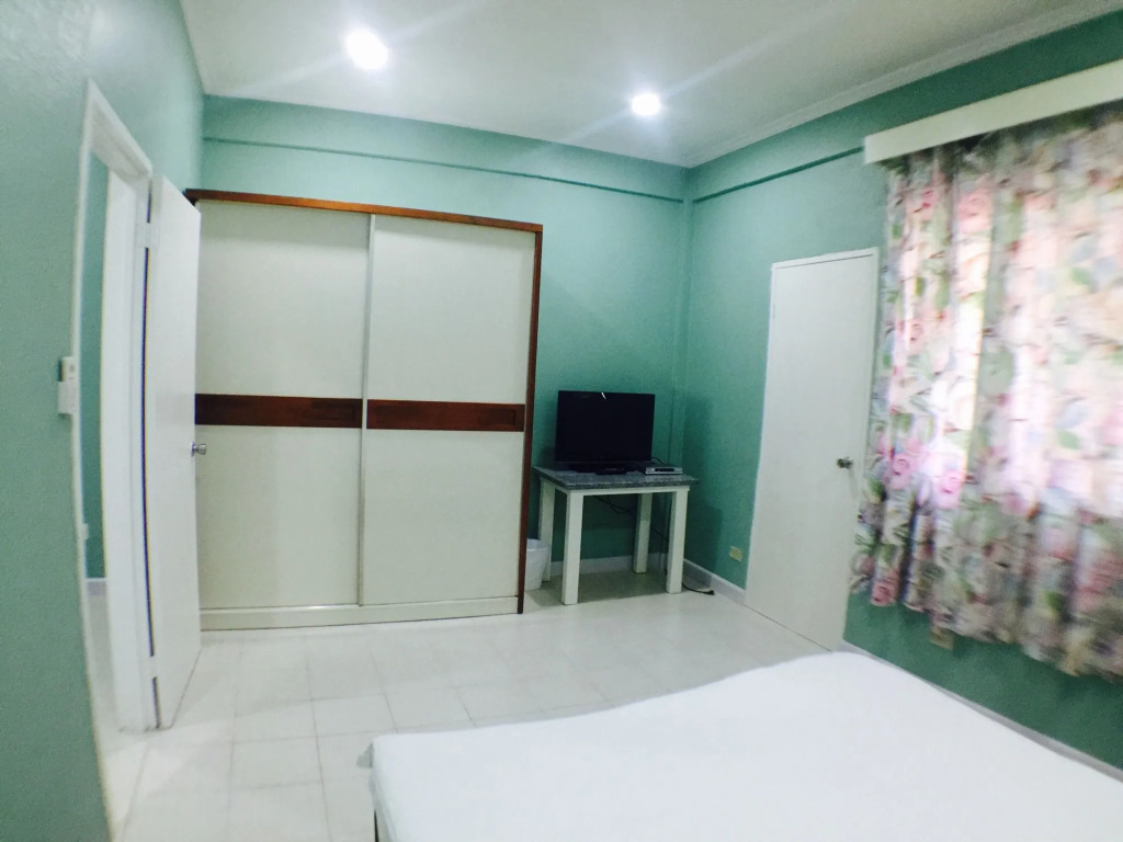 Beach Garden Hotel