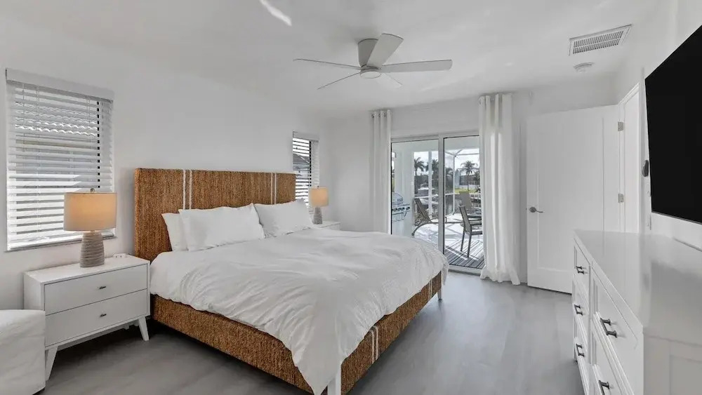 Bird Section Punta Gorda Isles, Dog Friendly, Canal, Kayaks 3 Bedroom Home