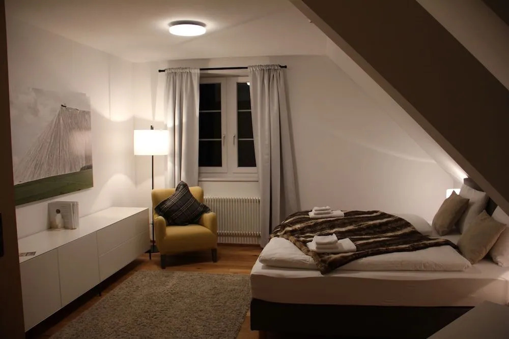 Hotel & Restaurant Schloss Schwandegg