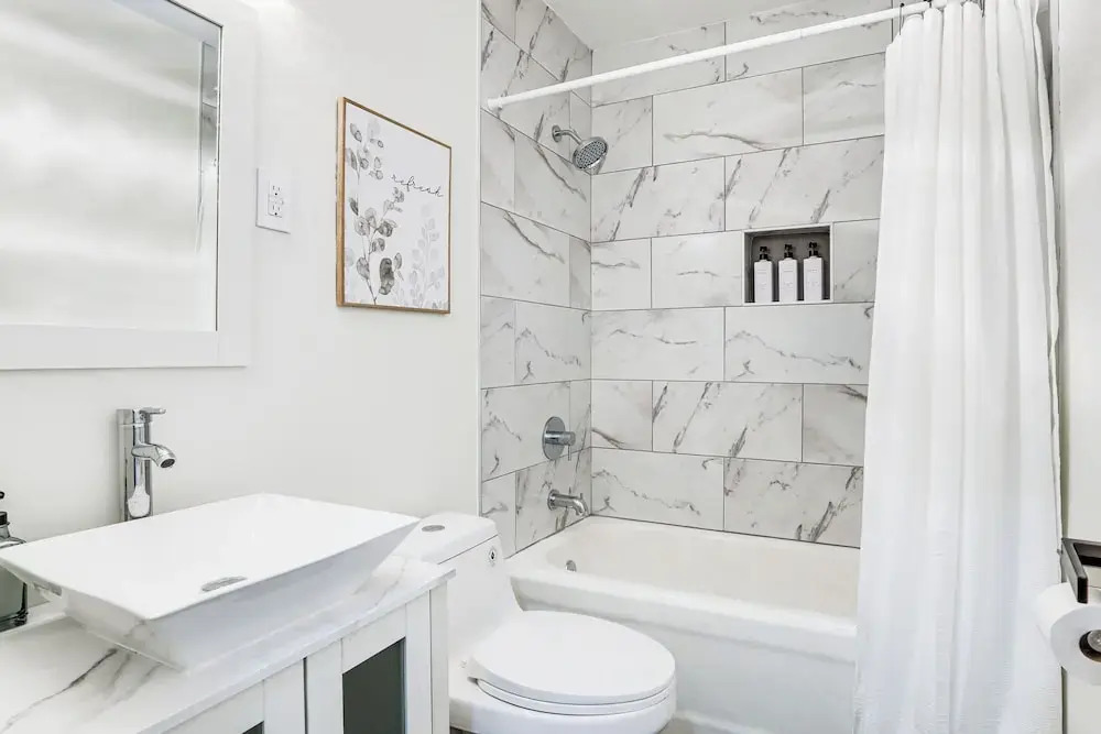 4 Mi to Intl Soccer & Dtwn Fun: Modern ATL Home