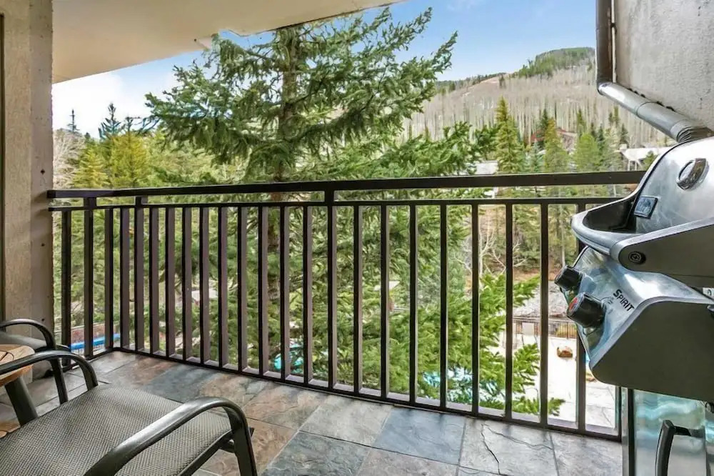 1 Bedroom Antlers Vacation Rental With Incredible Slopeside Views And Just A Short Walk To Gondola And Lionshead Village