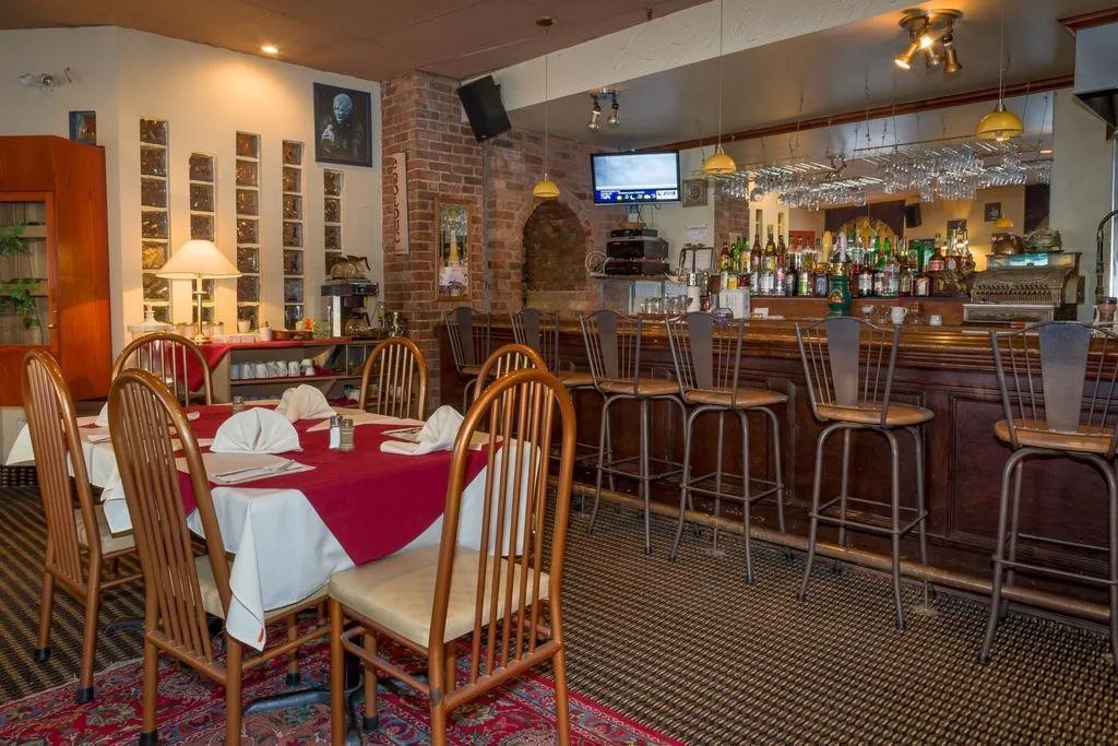 Hotel Champ de Mars Montreal