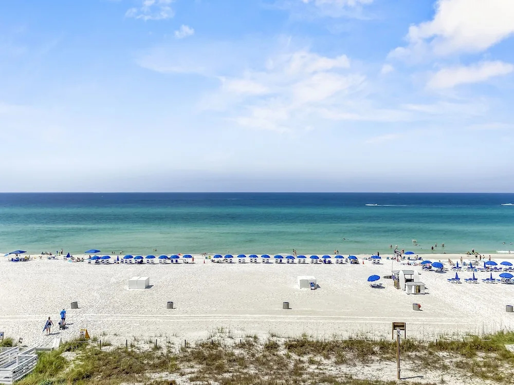 Ocean Ritz-501 4 Bedroom Condo by RedAwning