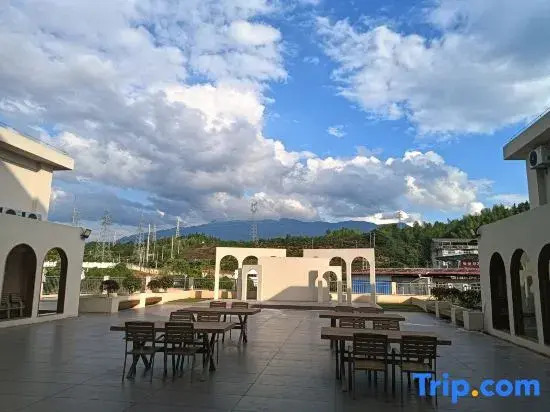 Jianning Ruixifuyan Apartment