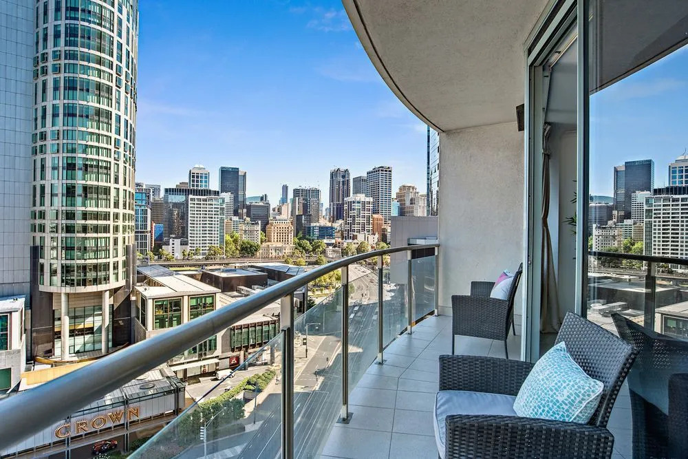 Southbank Tower Apartments