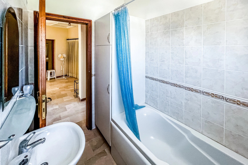 Fantastic Villa with Private Beach in Girne