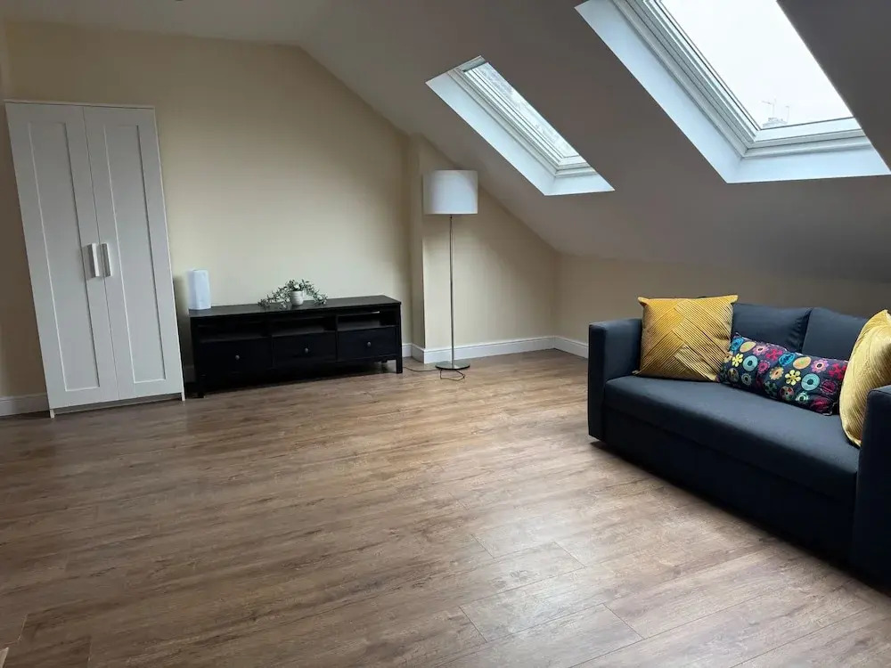 Close Central London 1 bed Apartment Sleeps 3