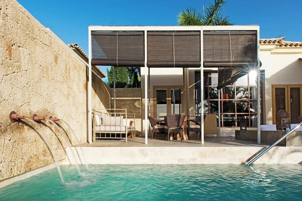Bahia del Duque Las Villas Resort