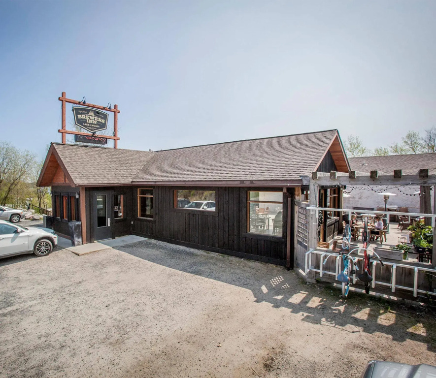 Timberland Inn
