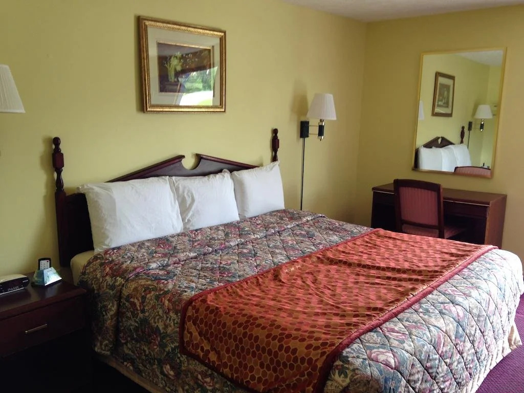Royal Motel