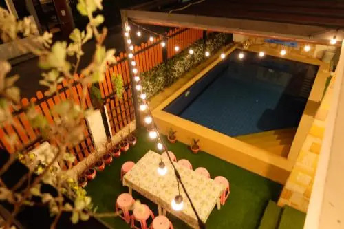 Armanol Pool Villa