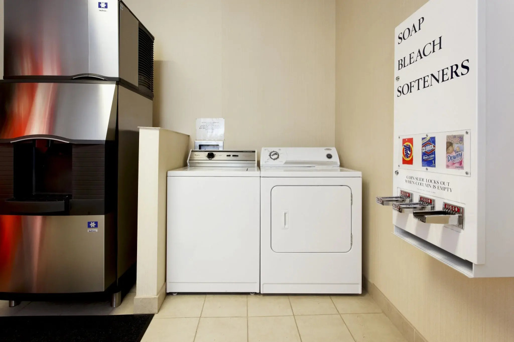Holiday Inn Express Hotel & Suites Burleson/Ft. Worth by IHG