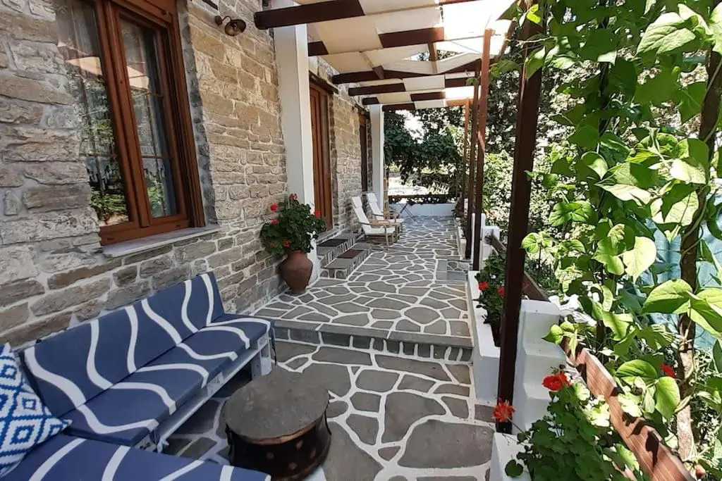 Relax Holistic House
