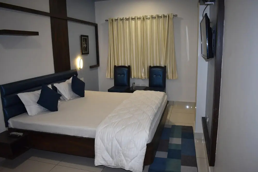 Hotel Shyam Palace