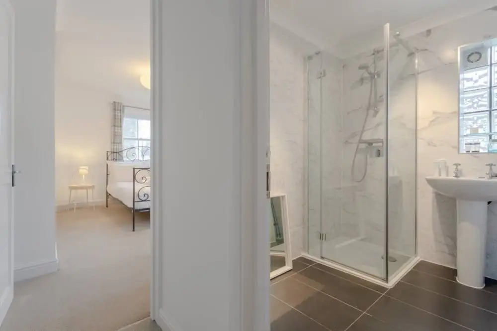 2 Bedroom House in Kensal Green