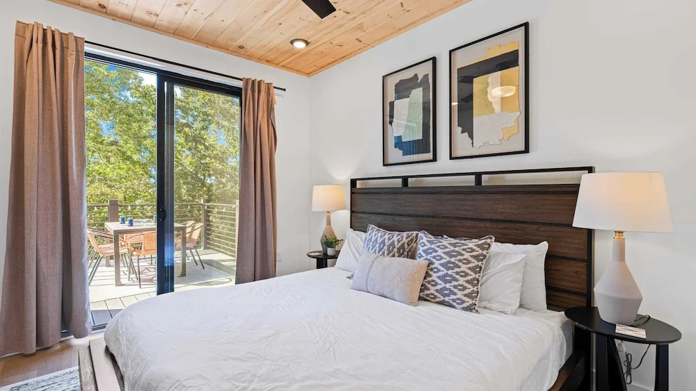Ridgeview Retreat by Avantstay Sevierville Retreat Indoor Pool + Hot Tub + Firepit + Gym