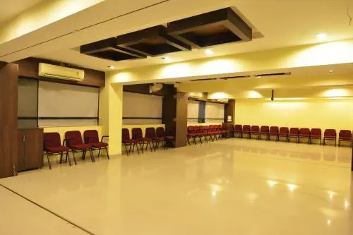 Kirtika -Malhaar Hotel