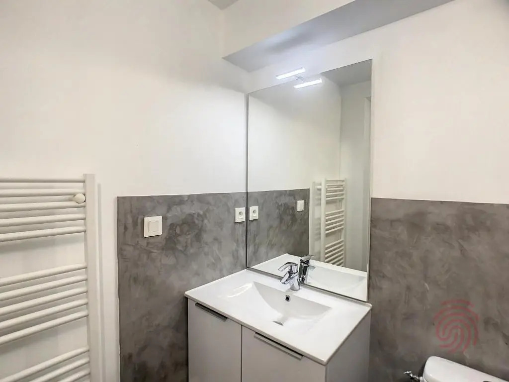 Appartement Lamalou-les-Bains, 1 pièce, 2 personnes - FR-1-451-46