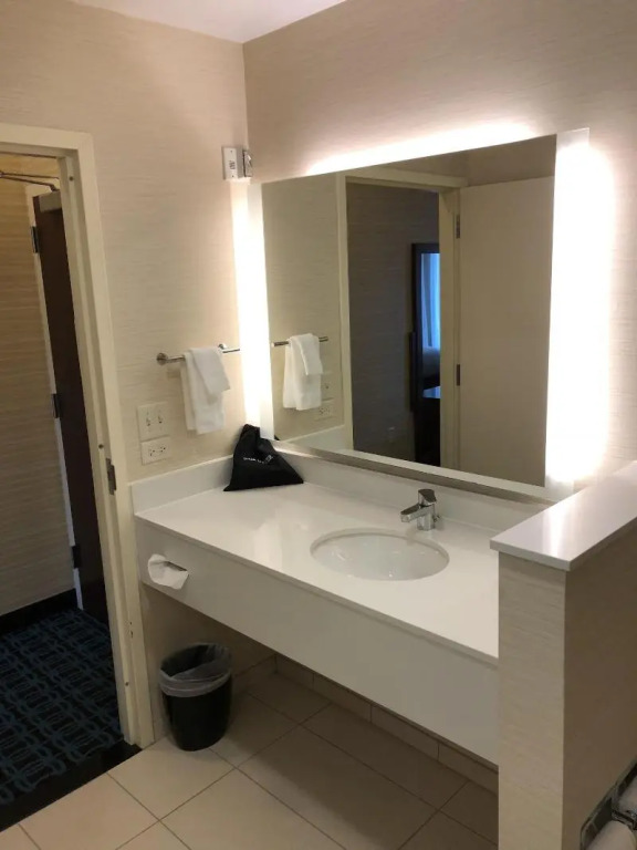 Fairfield Inn & Suites by Marriott Decorah