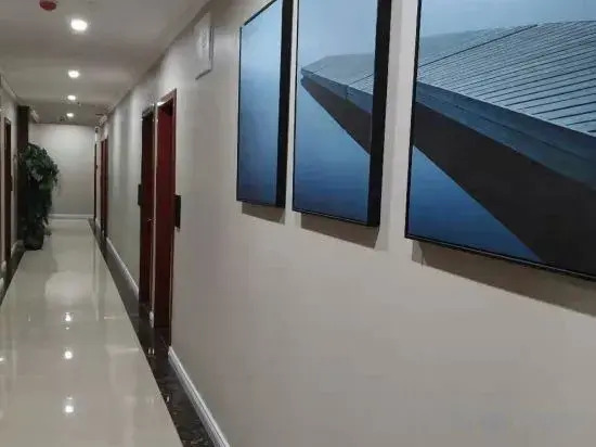 Renhuai Shengshi Chain Hotel