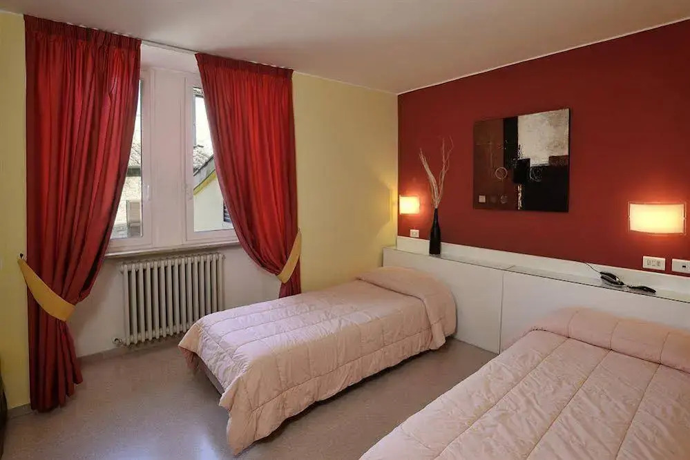 Hotel Eden