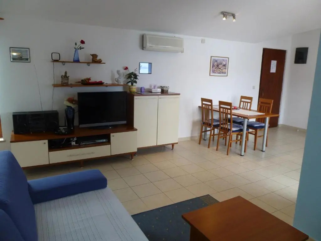Apartment Grozic