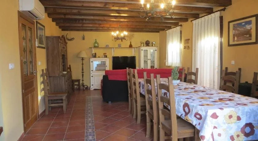 Casa Rural APOL